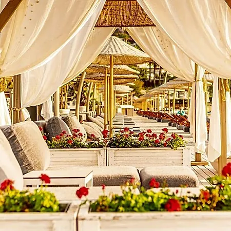 Cape Bodrum Luxury & 5*