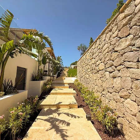 Cape Bodrum Luxury & Hotel Gundogan (Bodrum)