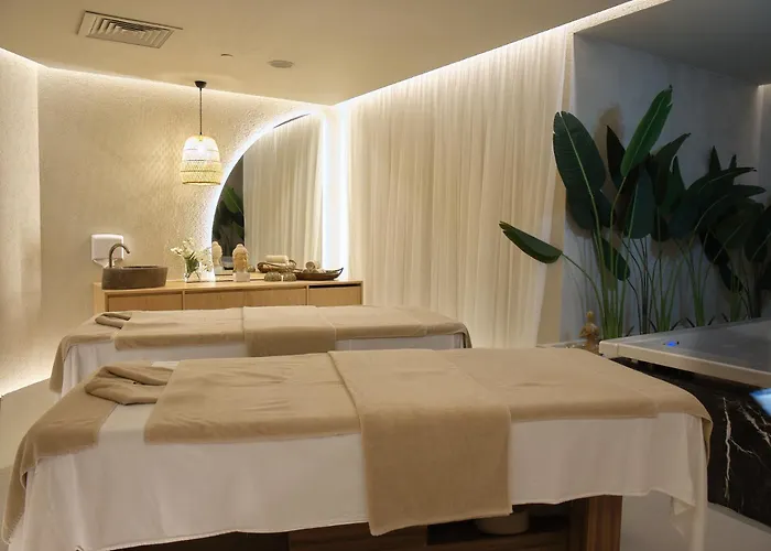 Cape Bodrum Luxury & Gundogan (Bodrum)