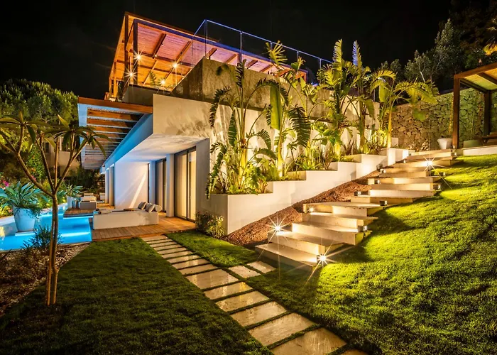 Cape Bodrum Luxury & 5* Gundogan (Bodrum)